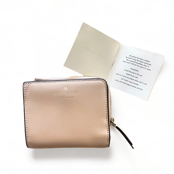 Kate Spade Wallet - Picture 3 of 5